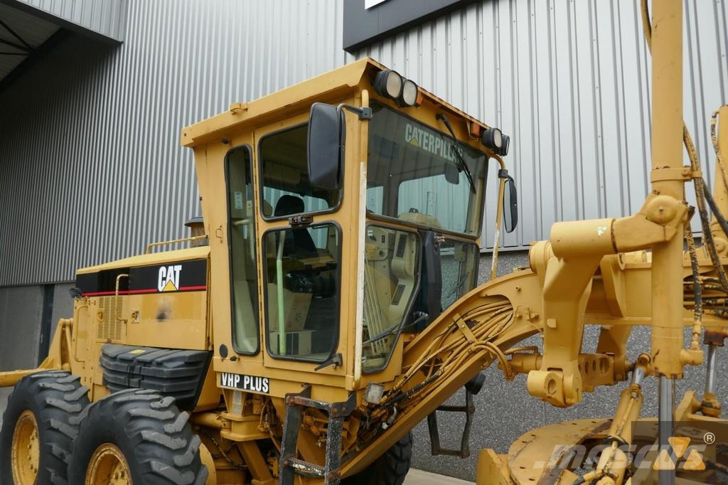CAT 140H Grader