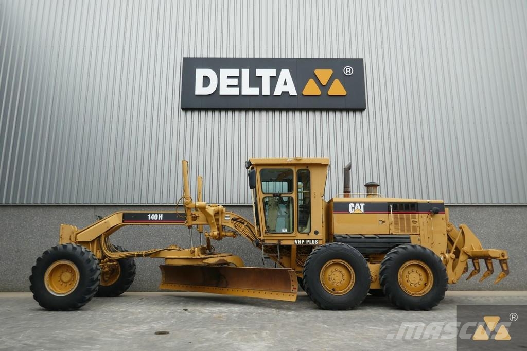 CAT 140H Grader