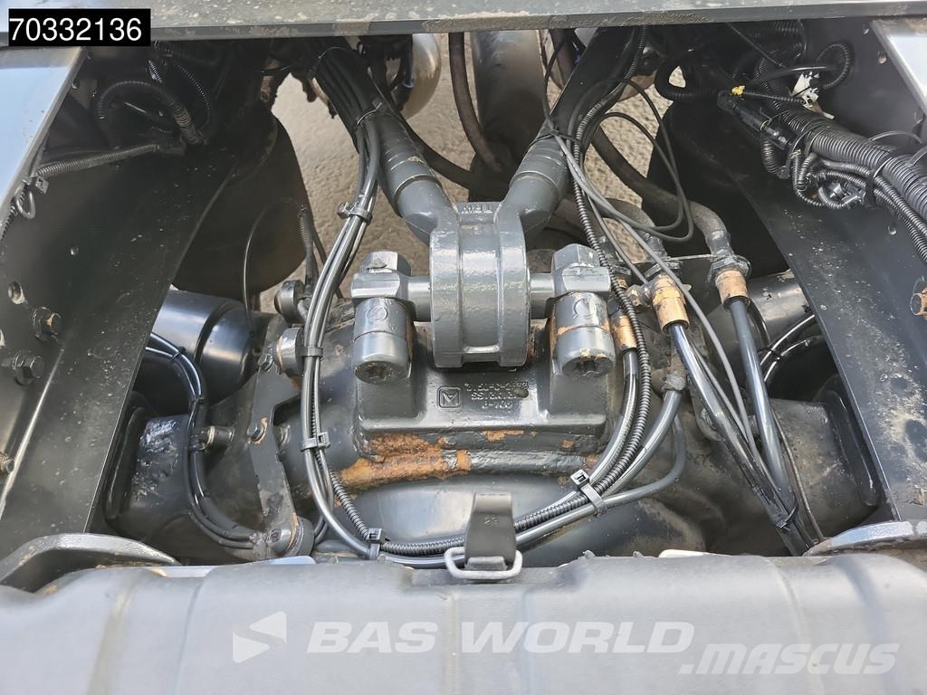 Iveco Stralis 560 Stralis 4X2 Le Mans Edition! Retarder وحدات الجر
