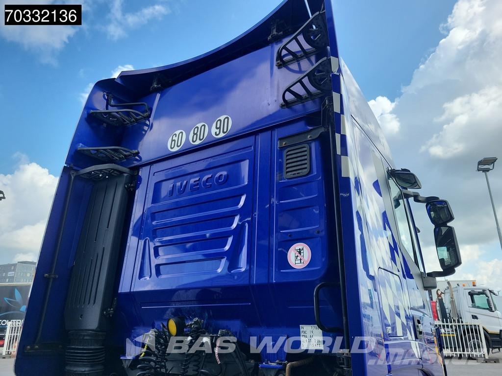 Iveco Stralis 560 Stralis 4X2 Le Mans Edition! Retarder وحدات الجر