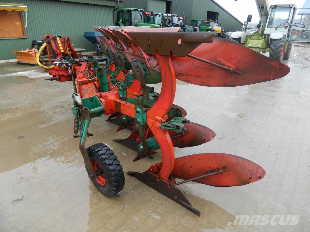 Kverneland E8 Reversible ploughs