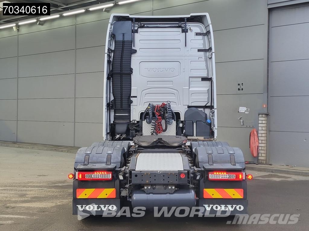 Volvo FH16 650 6X2 XL Full-Air I-ParkCool 2x Tanks Lift+ Vilcēji