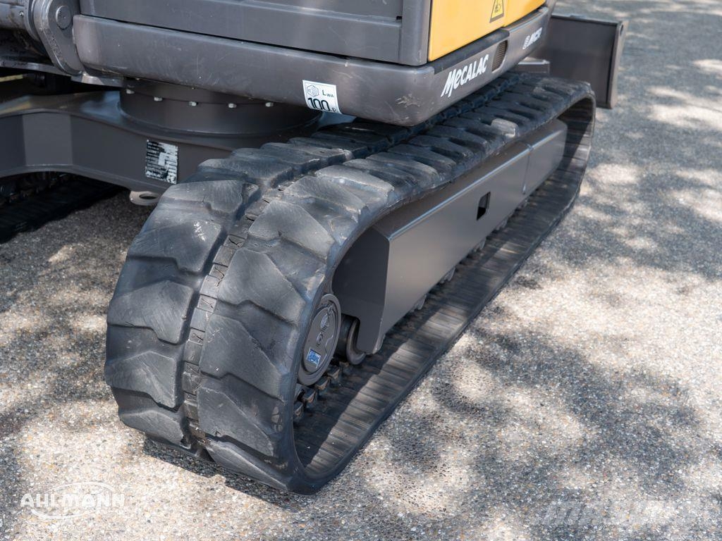Mecalac 8 MCR Rupsgraafmachines