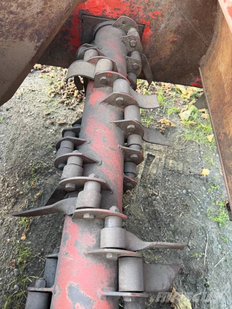 Grimme KS 3000 Odstranjivači stabljika krumpira