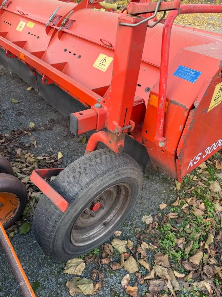 Grimme KS 3000 Odstranjivači stabljika krumpira