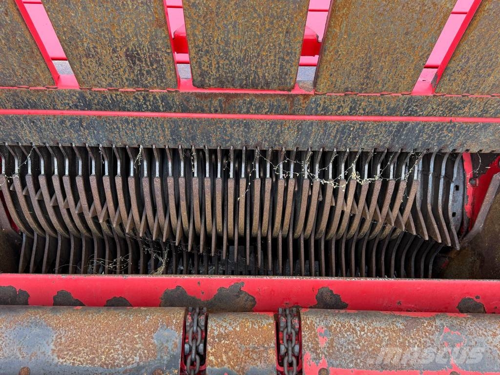 Pöttinger Torro 5100L Samozberacie vozy