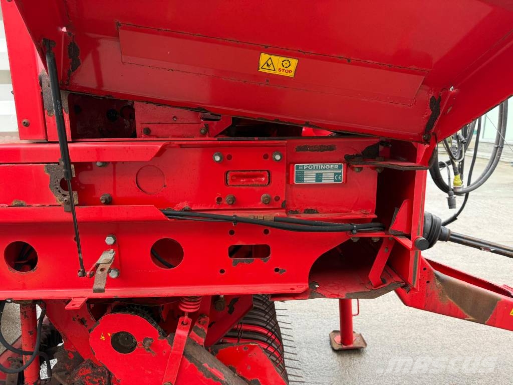 Pöttinger Torro 5100L Samozberacie vozy