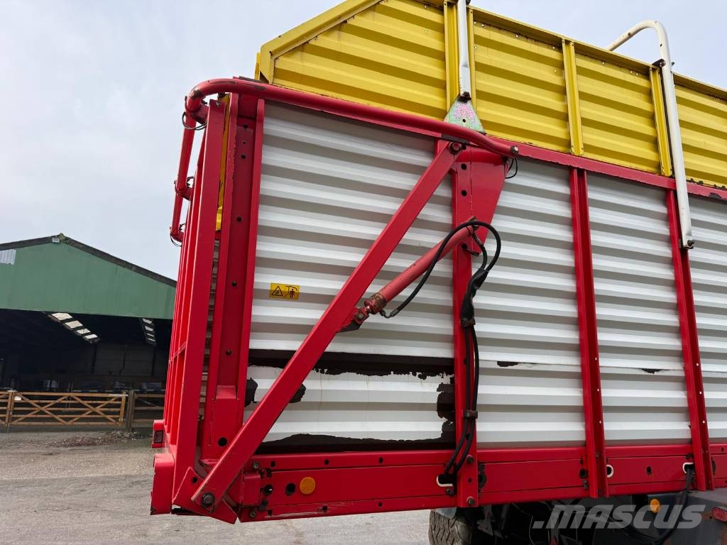 Pöttinger Torro 5100L Samozberacie vozy