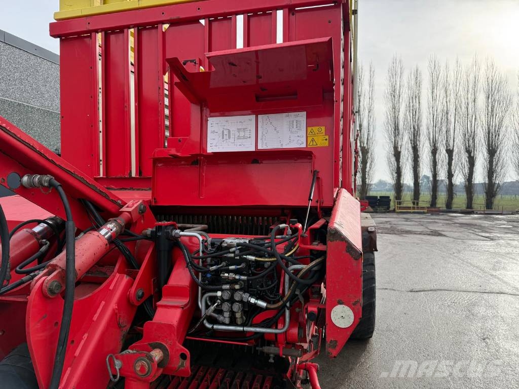 Pöttinger Torro 5100L Samozberacie vozy