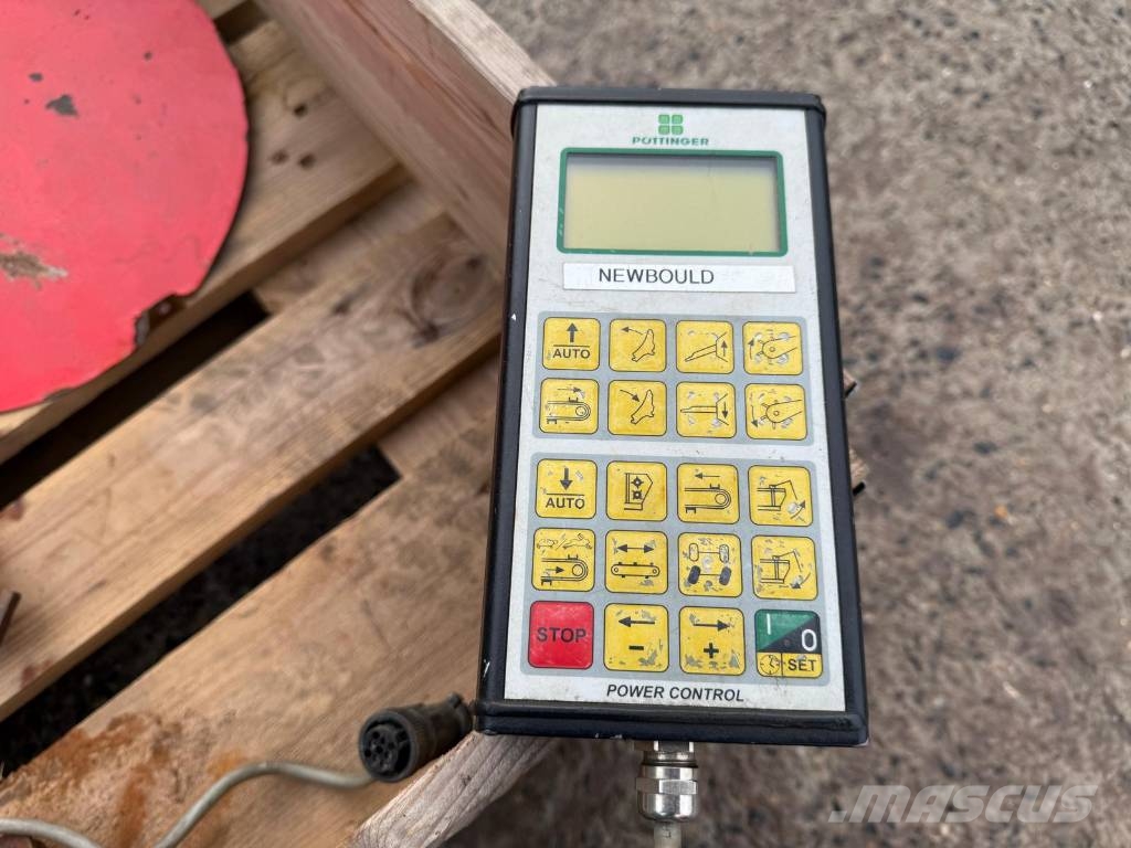 Pöttinger Torro 5100L Samozberacie vozy