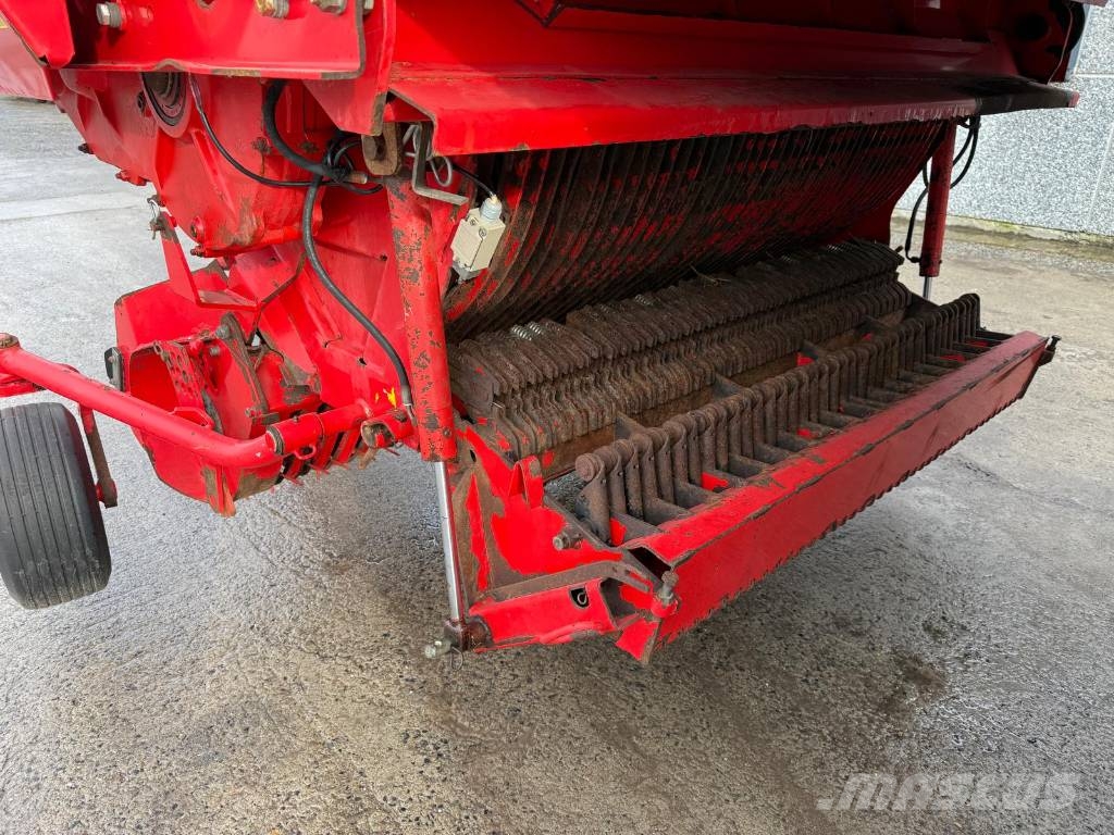 Pöttinger Torro 5100L Samozberacie vozy