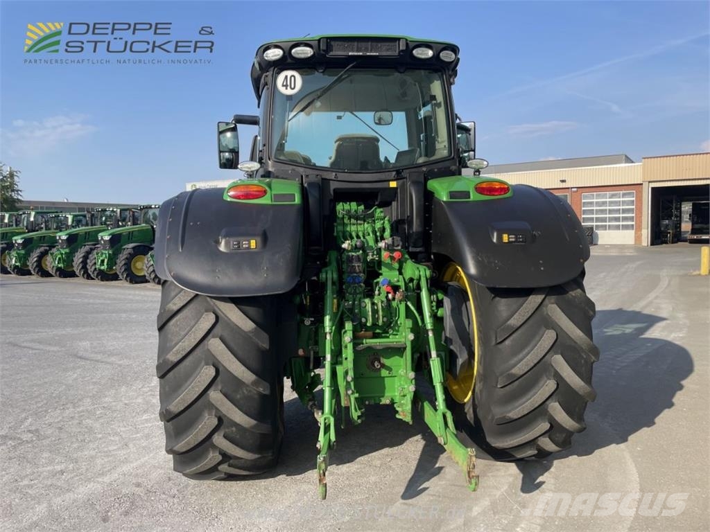 John Deere 6230R Otra maquinaria agrícola