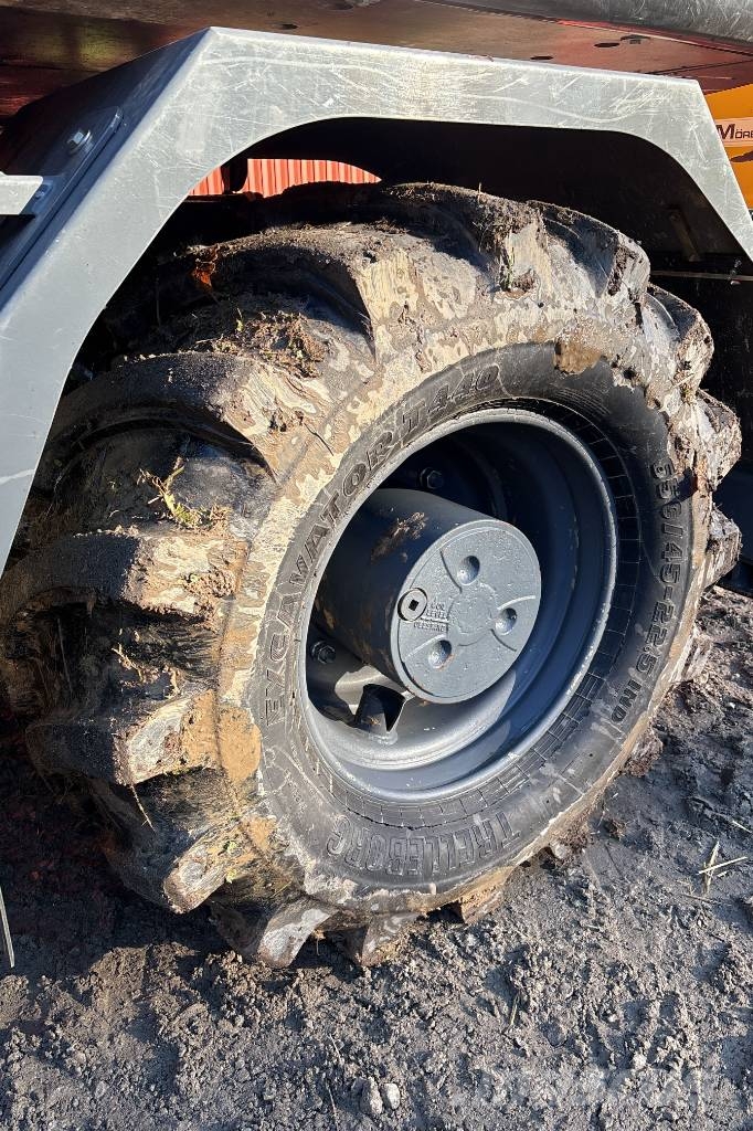 Atlas 160W, Endast 1210h, Mörevagn och 6 Redskap Mobilbagger