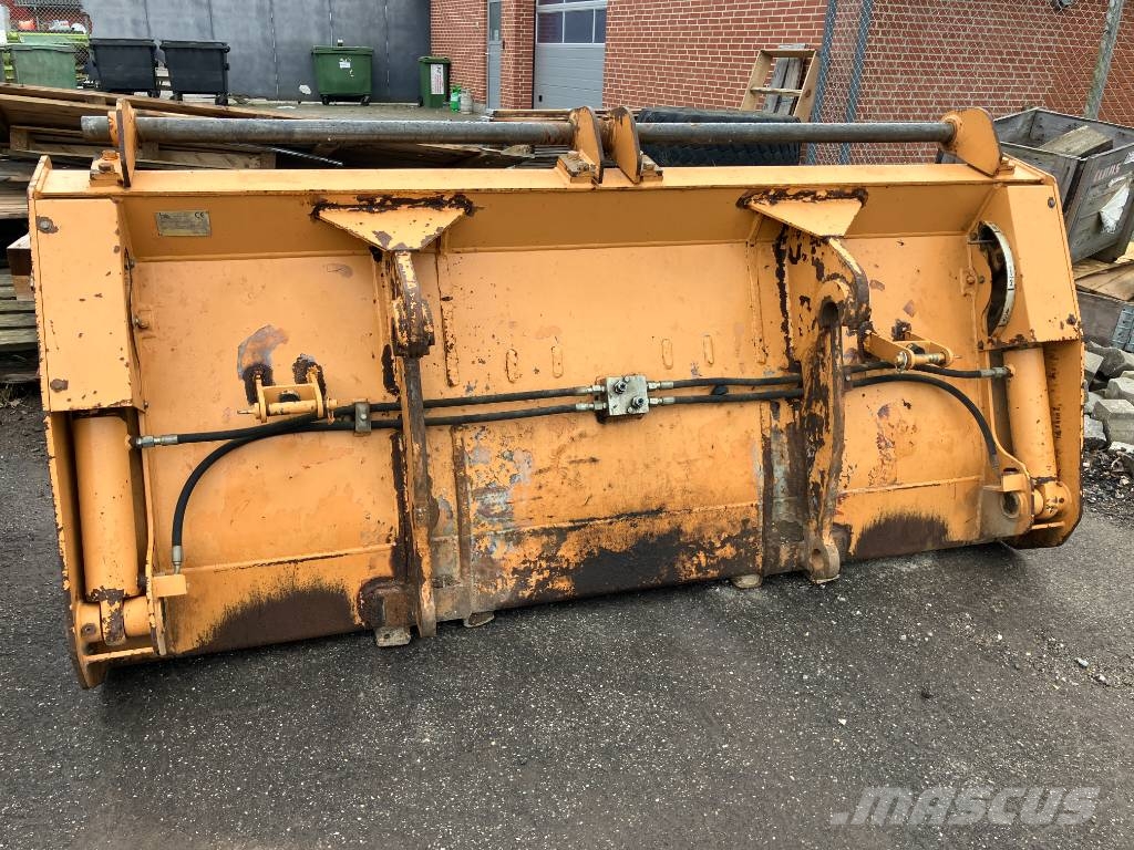 Hydrema 4 i 1 skovl Front loader accessories