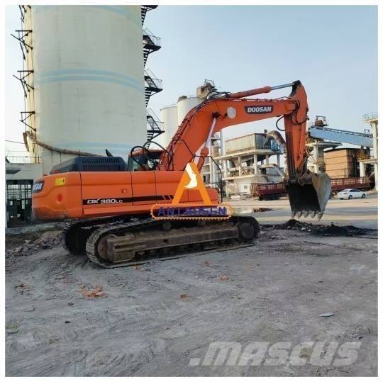 Doosan DX 380 LC Rupsgraafmachines