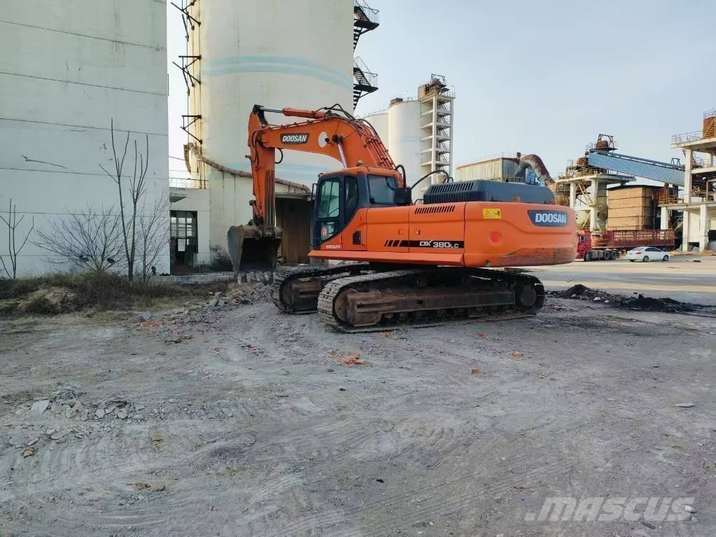 Doosan DX 380 LC Rupsgraafmachines