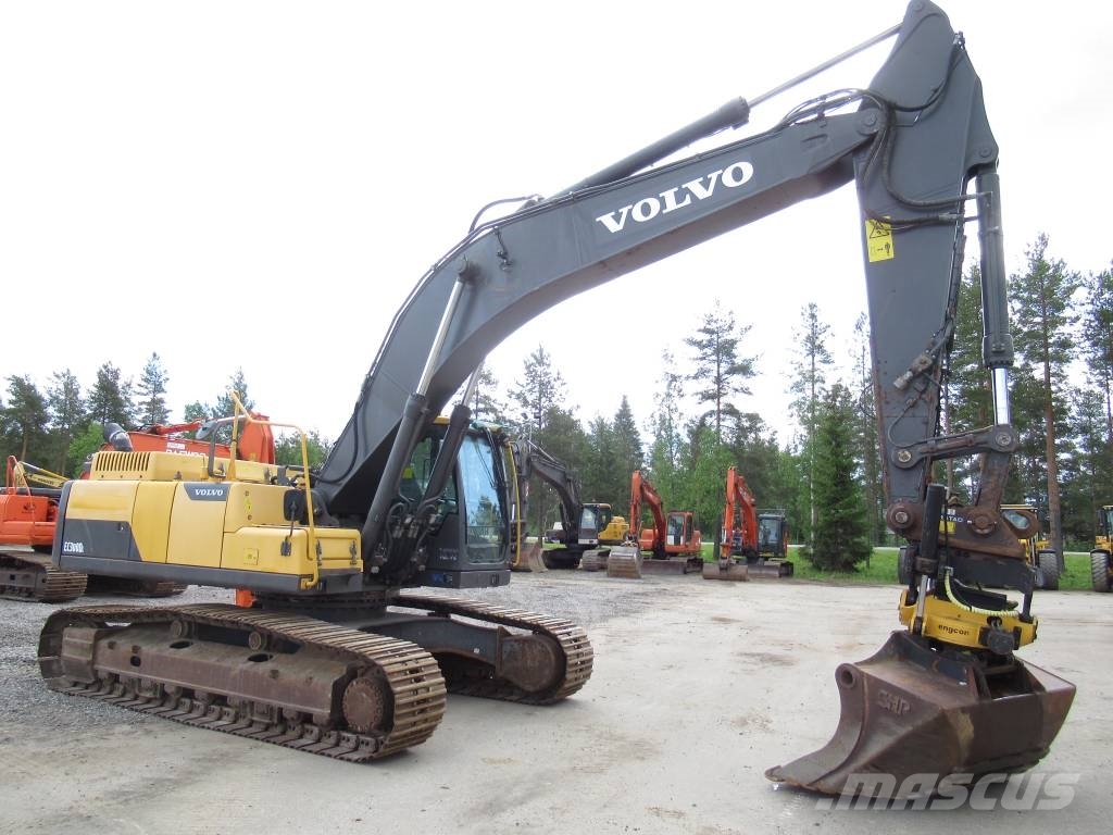 Volvo EC300DL PYÖRITTÄJÄLLÄ 履带挖掘机