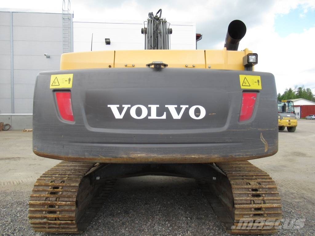 Volvo EC300DL PYÖRITTÄJÄLLÄ 履带挖掘机