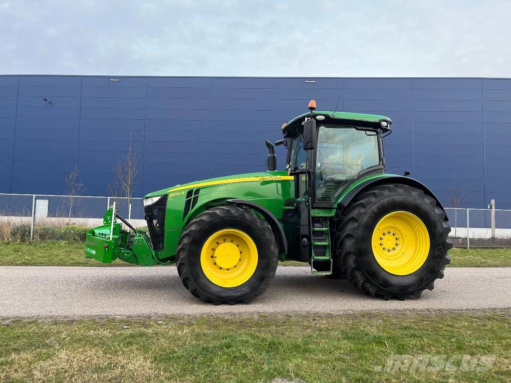 John Deere 8370R - AP 50km/u Nieuwe Nokian soil KING Banden Tractors