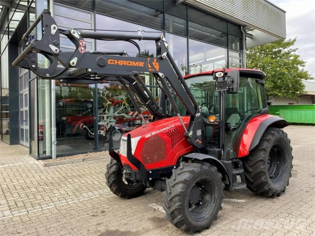 McCormick X4.080 MIT FRONTLADER Traktoren
