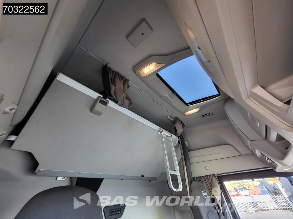 Iveco S-Way 460 S-Way 4X2 Mega Retarder 2x Tanks Standkl 트랙터 유닛