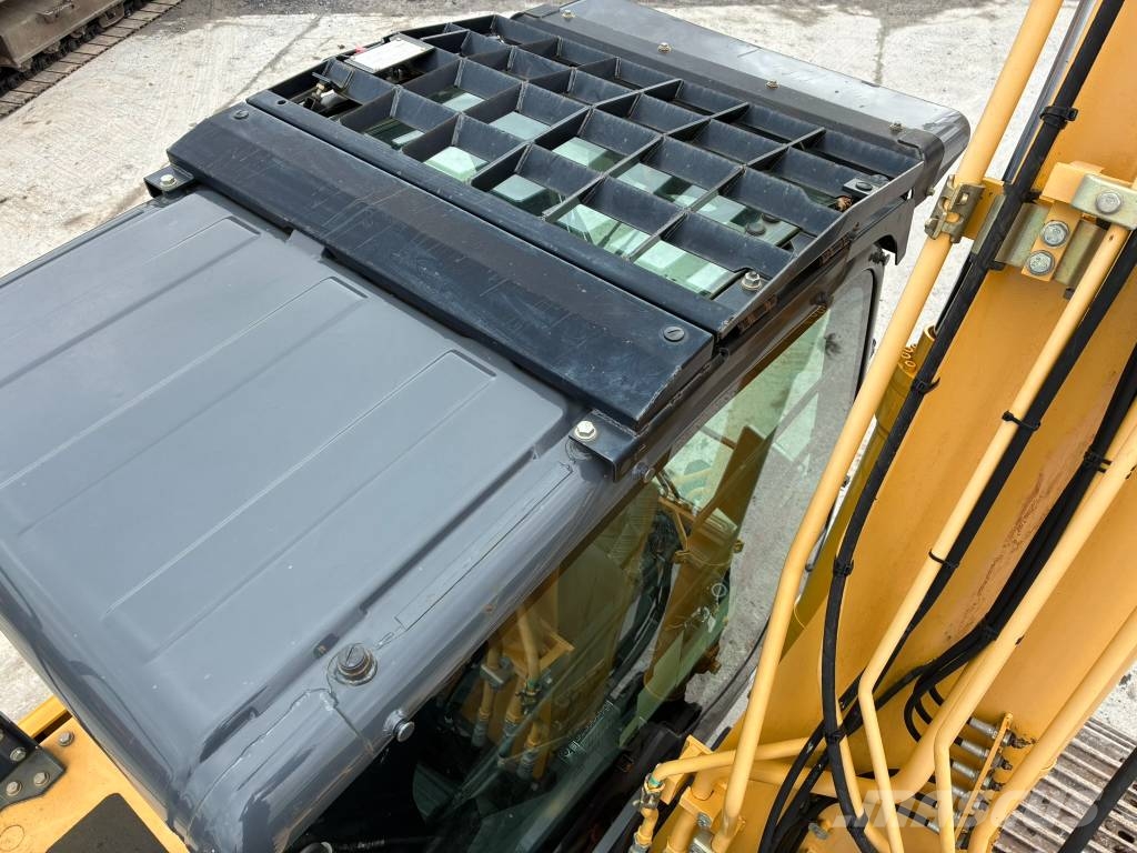 Kobelco SK 130 LC Bageri guseničari