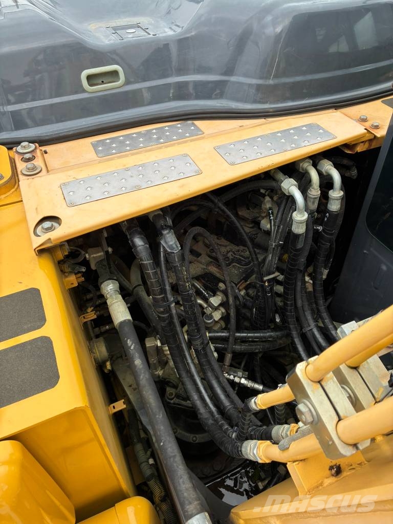 Kobelco SK 130 LC Bageri guseničari