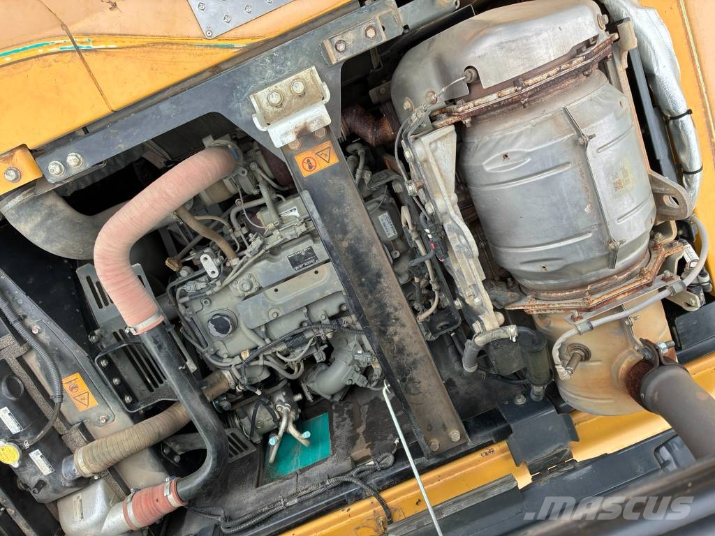 Kobelco SK 130 LC Bageri guseničari