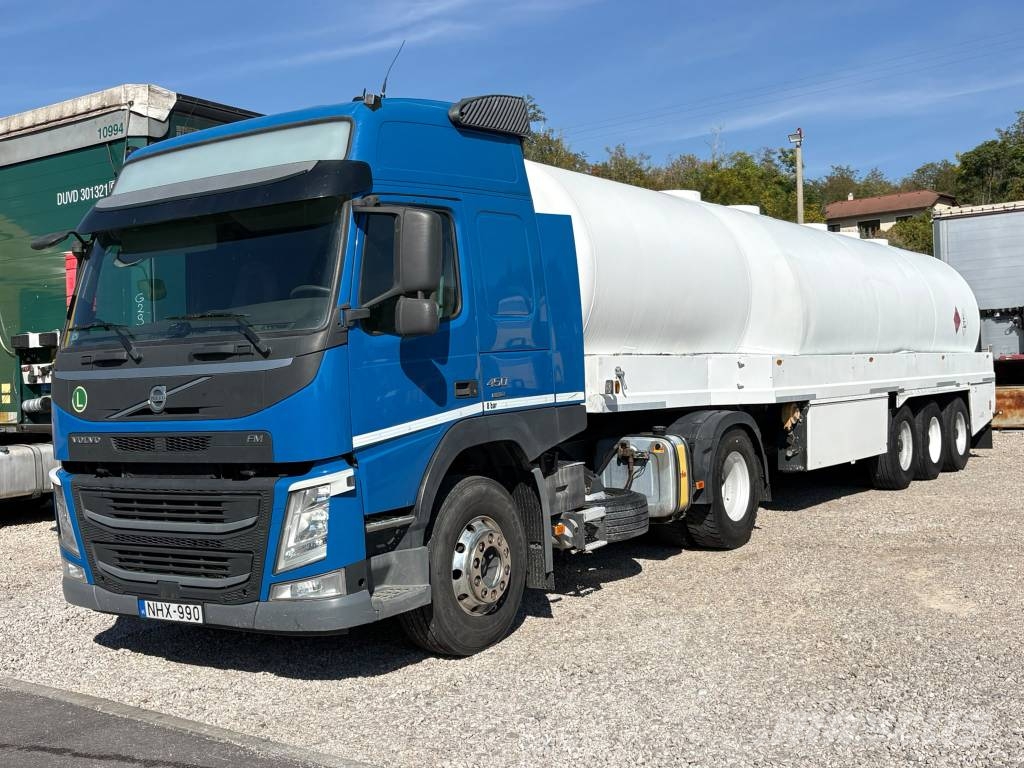 Kässbohrer STB 43m³ PETROL Semirremolques cisterna