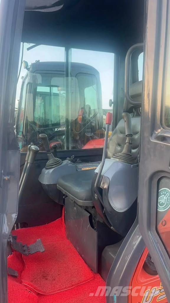 Kubota U 35 Beltegraver