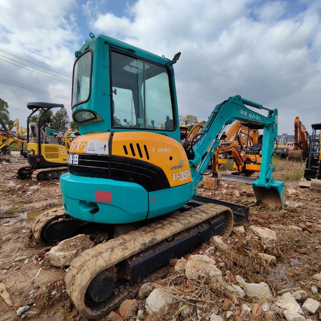Kubota U 35 Beltegraver