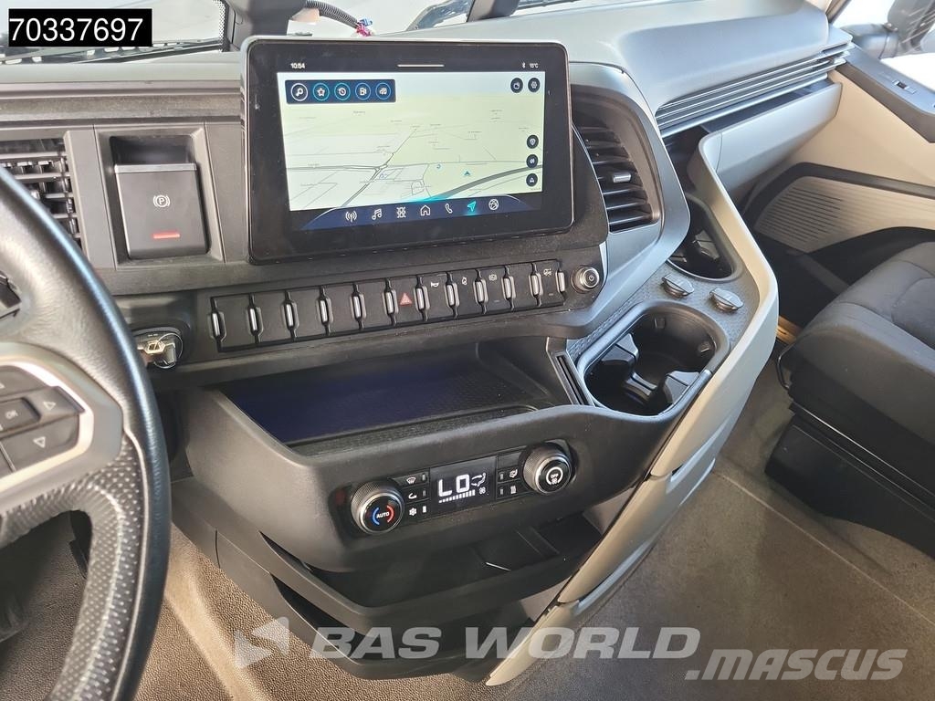 Iveco S-Way 460 4X2 Mega 2x Tanks Standklima Navi ACC Vlačilci