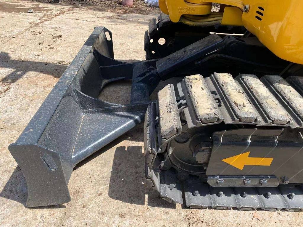 Komatsu PC 30 MR-1 Mini kotrók < 7t