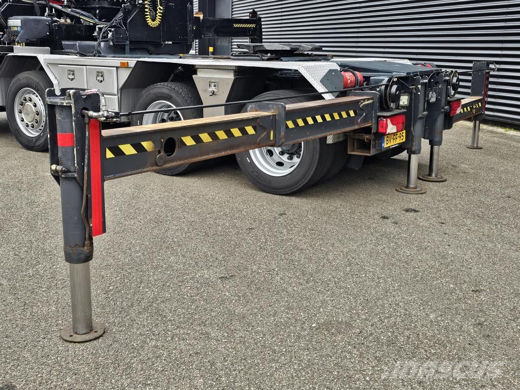 Scania R480 8x2 / HIAB 105 tm CRANE / KRAN Sattelzugmaschinen
