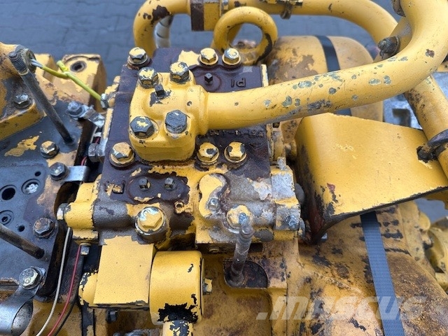Komatsu HD 325-6 TRANSMISSION 566-15-01100 Transmisiones