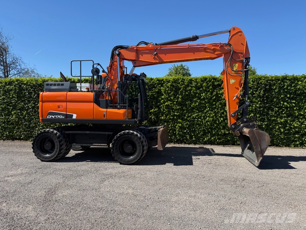 Doosan DX 170 W Wielgraafmachines