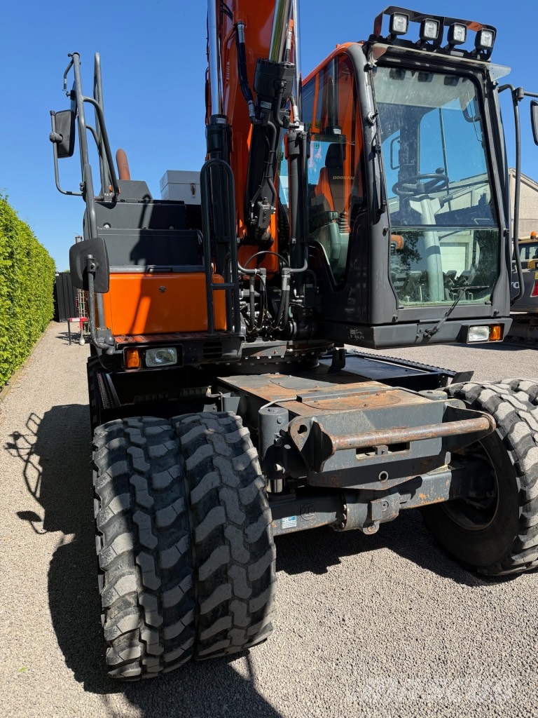 Doosan DX 170 W Wielgraafmachines