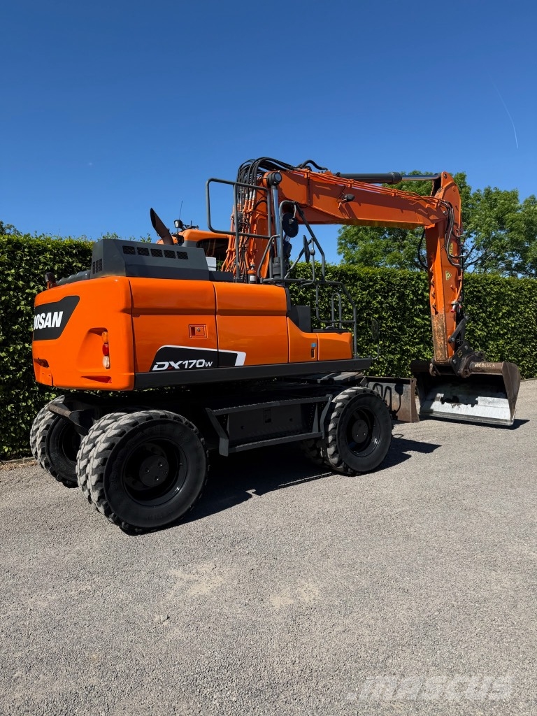Doosan DX 170 W Wielgraafmachines