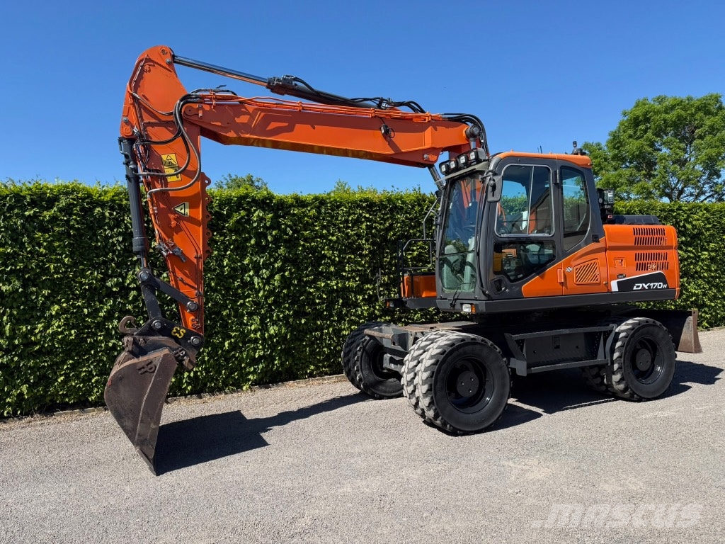 Doosan DX 170 W Wielgraafmachines