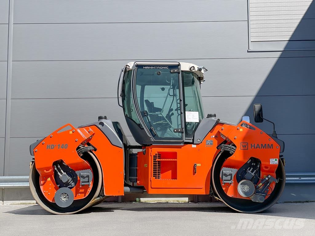 Hamm HD 140 VV مداحل ثنائية الاسطوانة