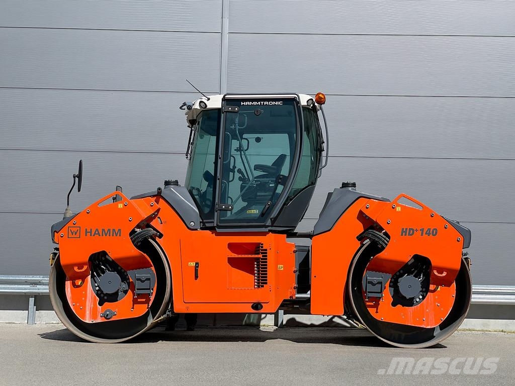 Hamm HD 140 VV مداحل ثنائية الاسطوانة