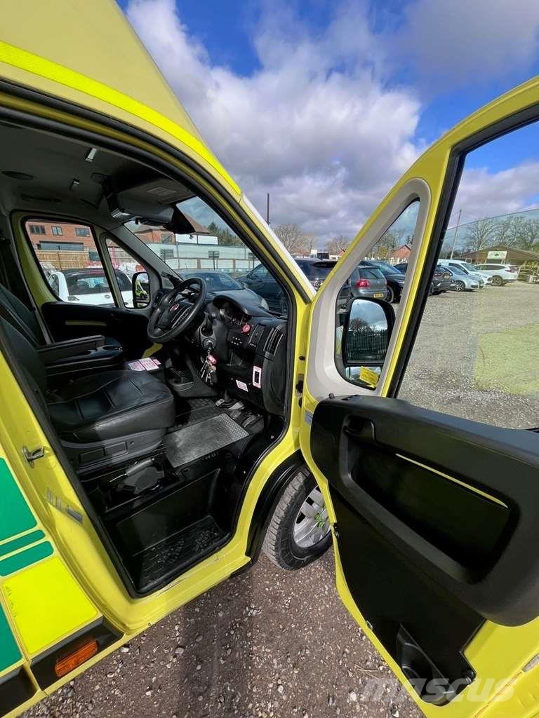 Fiat Ducato A&E Fiat Ducato A&E Ambulance with Stryker Ambulanssit