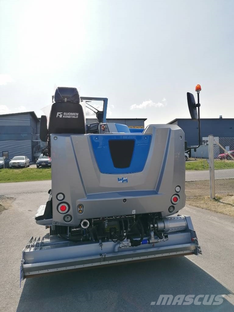 WM Mammoth jäänhoitokone ice resurfacer 路面维护设备-其他