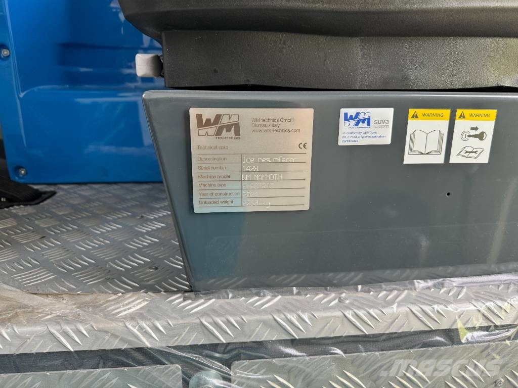 WM Mammoth jäänhoitokone ice resurfacer 路面维护设备-其他