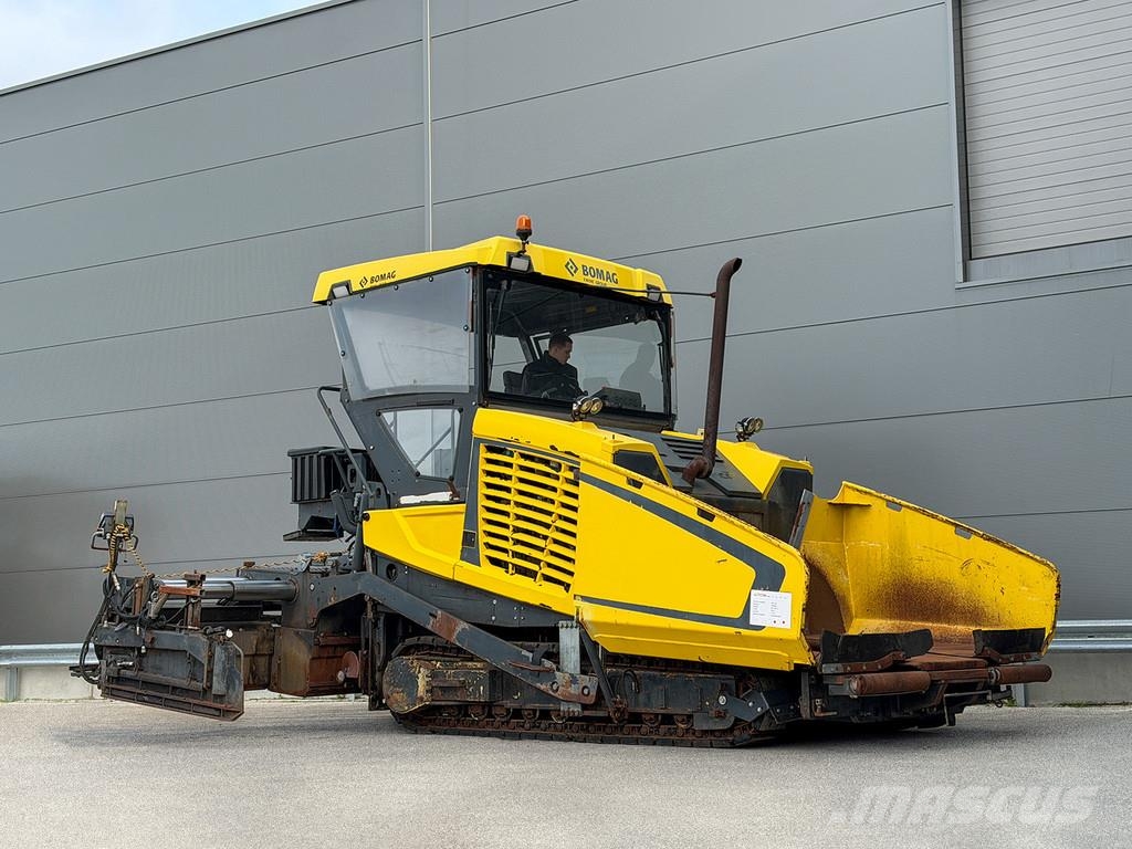 Bomag BF 700 C-2 Strassenfertiger