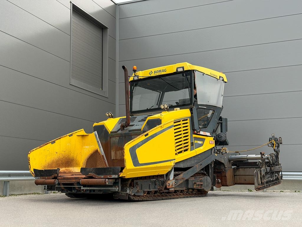 Bomag BF 700 C-2 Strassenfertiger