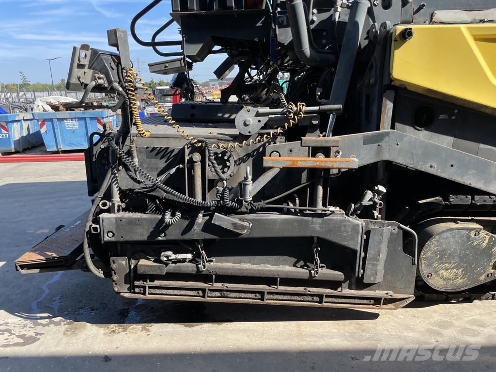 Bomag BF 700 C-2 Asfaltsläggningsmaskiner