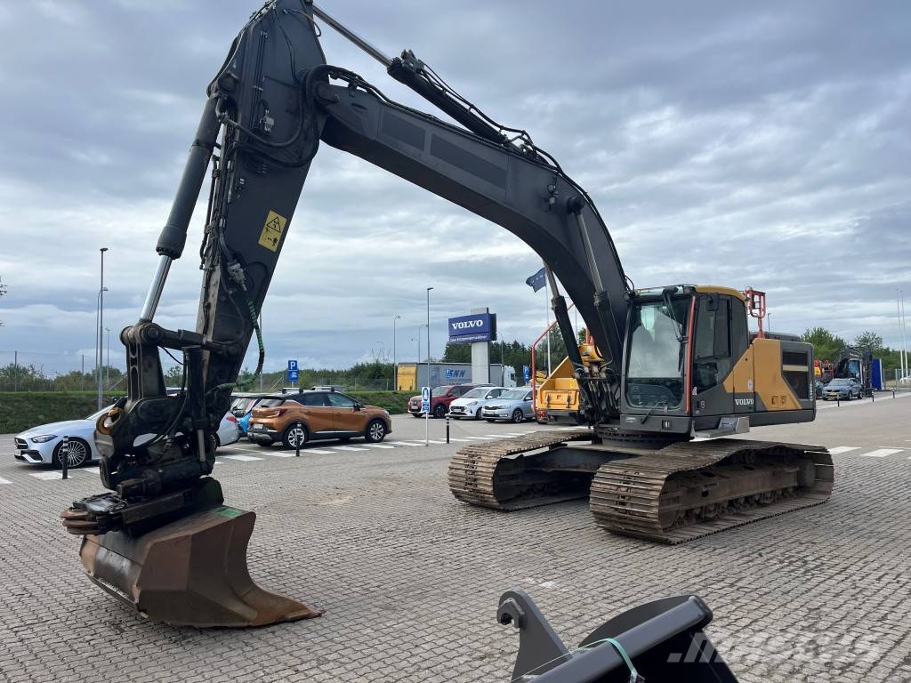 Volvo EC300EL Kāpurķēžu ekskavatori