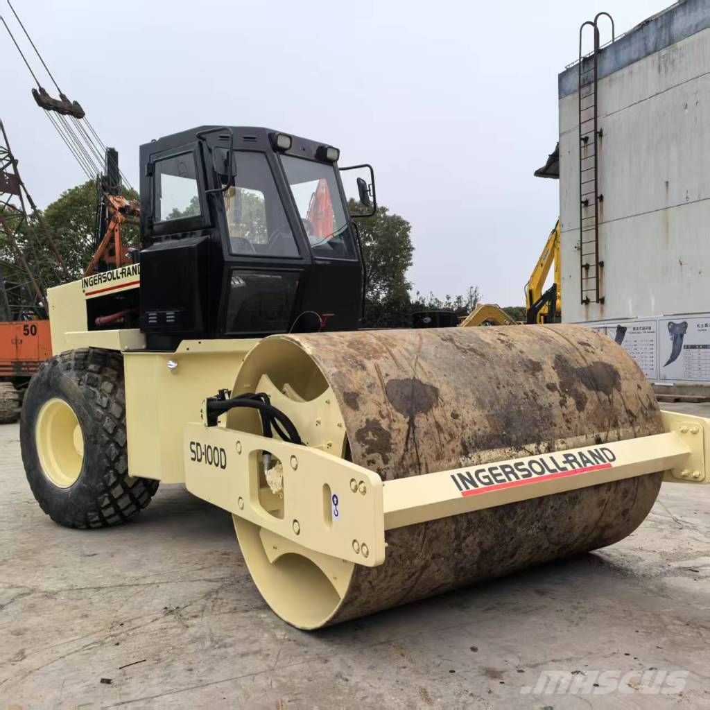 Ingersoll Rand SD100D Walzenzüge