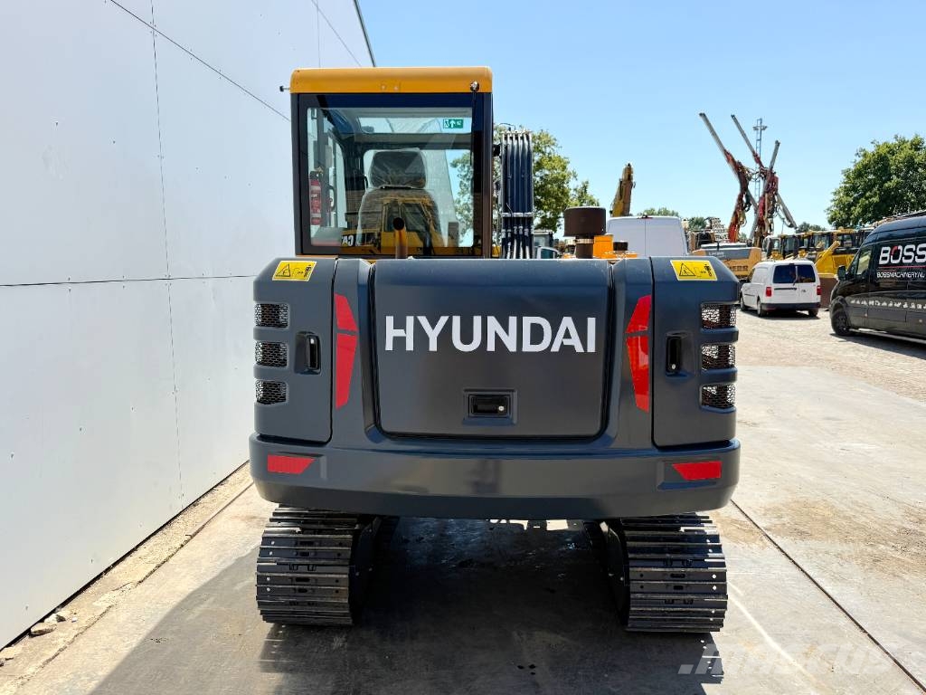 Hyundai HX60 G - BRAND NEW / Hammer Lines / Blade Miniexcavadoras